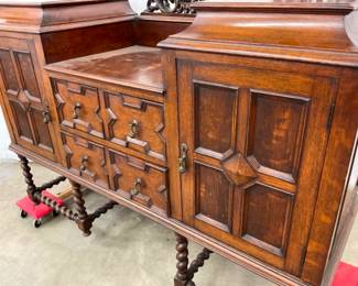 ALL QUARTER SAWN OAK
