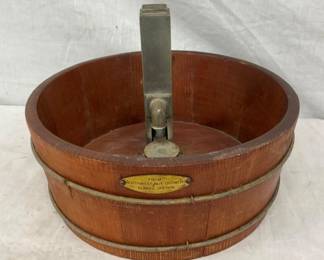 NORTHWEST NUTGROWERS NUT CRACKER