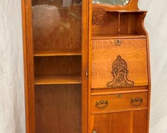 1/4 SAWN OAK HALF AND HALF SECRETARY