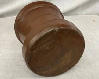 BOTTOM VIEW