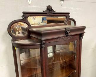 BEVELED MIRRORS