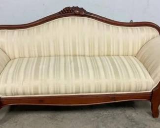 71" VICTORIAN SOFA