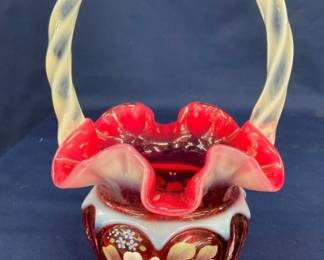 9" FENTON ARTIST BASKET