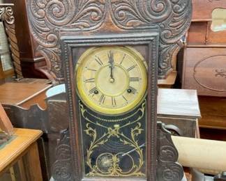 OAK CARVED KITCHEN CLOCK