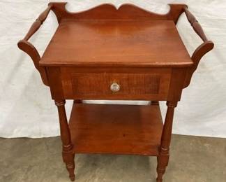 COTTAGE WASHSTAND W/ TOWEL RACKS