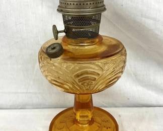 AMBER ALADDIN OIL LAMP