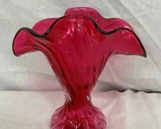 7" FENTON CRANBERRY CARNIVAL VASE