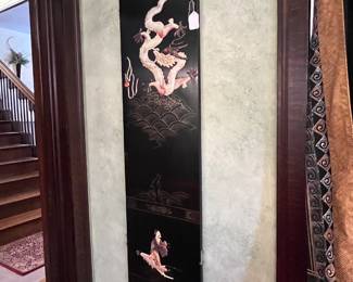 BLACK LAQUERED SCREEN WITH HARDSTONE INLAY