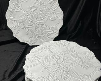 Set of 4, Guirland Dinner Plates from Bloomingdales, was $24, NOW $18