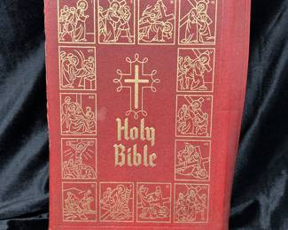 1950 Holy Bible Duay-Chiloner Confraternity texts illustrated red gold index, was $35, NOW $24