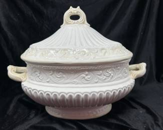 Lenox "Butler's Pantry" Soup Tureen w/Lid (No Ladle), 12", was $38, NOW $30