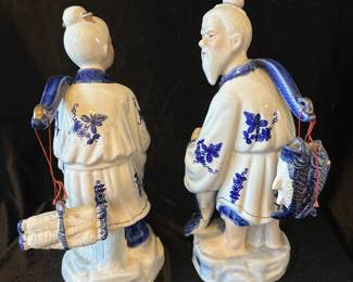 Additional back view of Chinese Porcelain Couple~