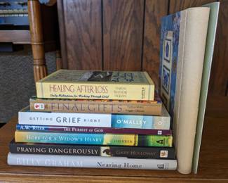 446 Books Of Mending