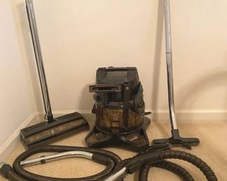 621 Rainbow SE Vacuum W Accessories 