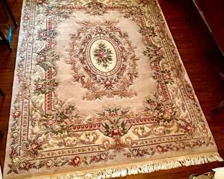  005 322 Aubusson Area Rug