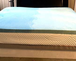  007 100 TempurPedic Contour Rhapsody Luxe Mattress