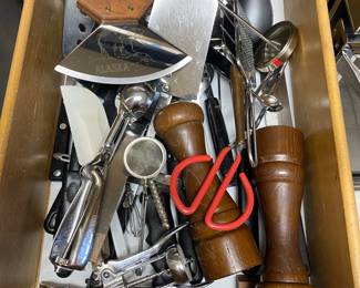 229 Daily Kitchen Utensils 