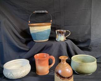 429 Pretty Pottery Assortment 