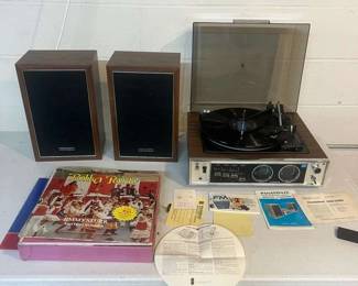 518 Panasonic Record Player stereo