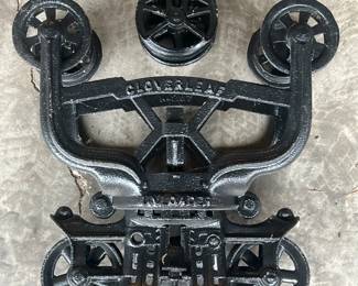 123 Cloverleaf Unloader