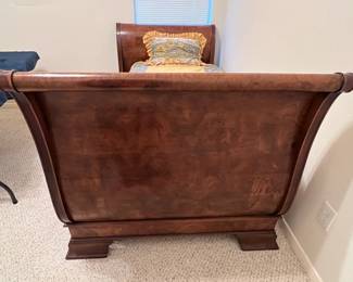 Antique Empire Mahogany Sleigh Bed (Daybed)