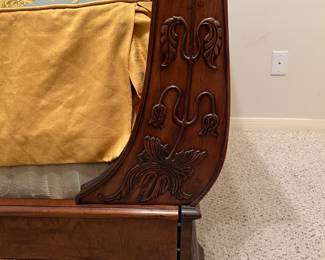 Antique Empire Mahogany Sleigh Bed (Daybed)