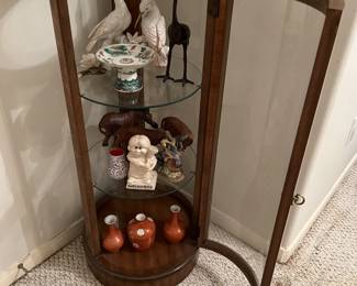 Beautiful Curved Glass Display Case : 16" D x 39.5" H