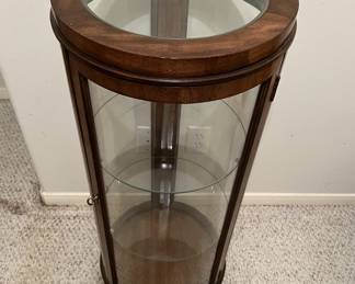 Beautiful Curved Glass Display Case : 16" D x 39.5" H