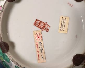 Large Chinese Famille Verte Porcelain Bowl
