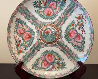 Vintage Macau Rose Medallion Chinese Porcelain Plate 