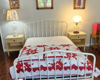 Full bed set like new mattress 