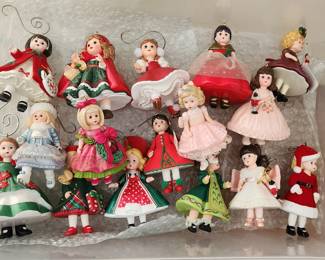 Hallmark dolls 