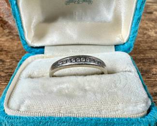 10K gold and diamond ring