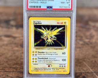 1999 Pokemon Zapdos Holo PSA NM-MT 8