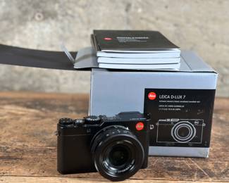 Leica D-Lux 7 Digital Camera