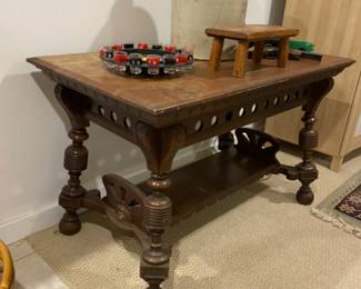 Gorgeous Antique occasional table