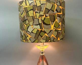 Retro style acrylic table lamp