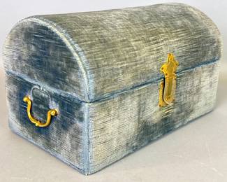 Vintage dome jewelry box