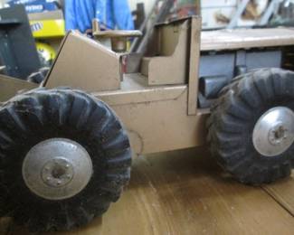 Vintage Structo Heavy Gold Bulldozer Tractor, very rare
