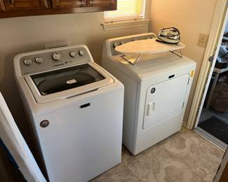 Maytag Washer and Dryer Set