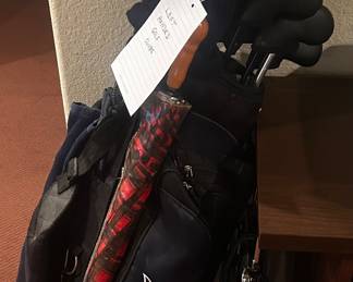 Left-Handed Golf Clubs