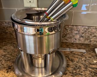 Fondue Pot