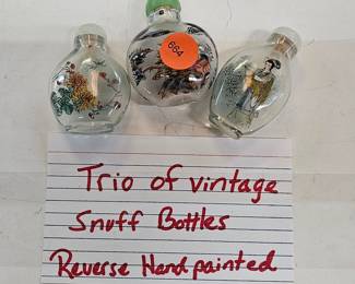 VINTAGE SNUFF BOTTLES