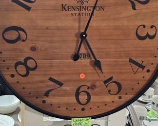 LARGE CLOCK