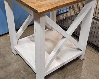 END TABLE / NIGHT STAND