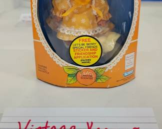VINTAGE KENNER BERRY BABY ORANGE BLOSSOM DOLL