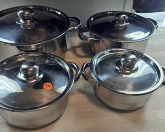 STAINLESS STEEL COOKWARE WITH LIDS