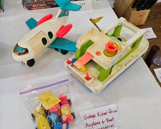 VINTAGE FISHER PRICE AIRPLANE / BOAT / ACCESSORIES