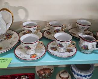 LUSTER TEA SET