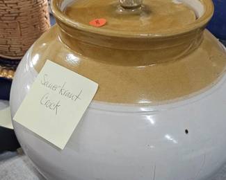 SAUERKRAUT CROCK